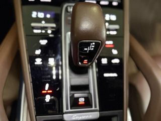 Porsche Cayenne Turbo S E-Hybrid 500 kW (680 CV)