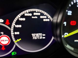 Porsche Cayenne Turbo S E-Hybrid 500 kW (680 CV)