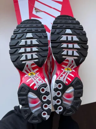 Nike Air Max Plus Rojo Blanco Talla [Talla]