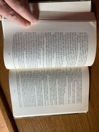 2 libros de la saga LA ESPADA DE LA VERDAD