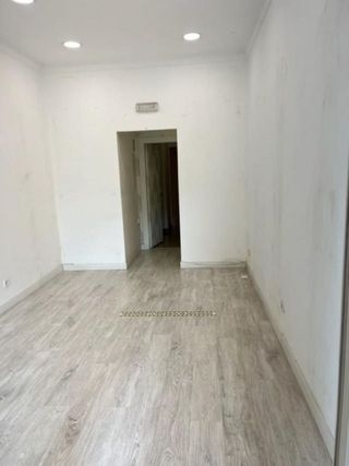 Local comercial en alquiler en Centro en Gijón