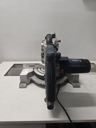 Ingletadora Bosch GCM 800 SJ Telescópica