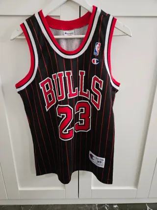 Camiseta Champion Bulls 23 Talla XS