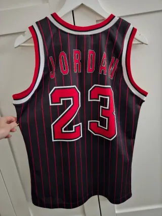 Camiseta Champion Bulls 23 Talla XS