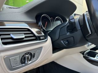 BMW Serie 7 730d 195 kW (265 CV)