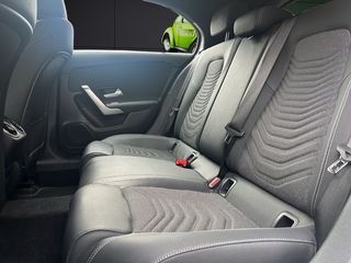 Mercedes-Benz Clase A 200 120 kW (163 CV)