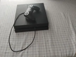 PS4 (PlayStation 4) Negra