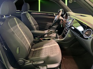 Volkswagen Beetle Cabrio Design 2.0 TDI BMT 81 kW (110 CV)