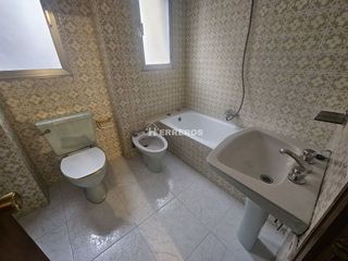 Piso en venta en Residencia en Logroño