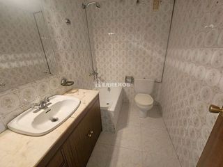 Piso en venta en Residencia en Logroño