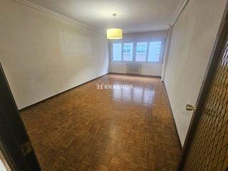 Piso en venta en Residencia en Logroño