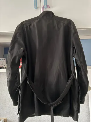 Cazadora Belstaff Negra