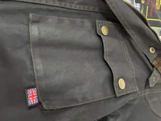 Cazadora Belstaff Negra