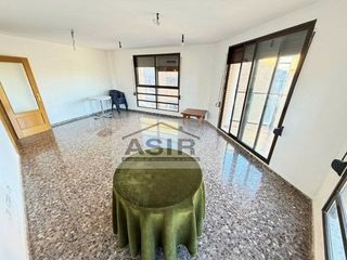 Piso en venta en L'Alquenència en Alzira