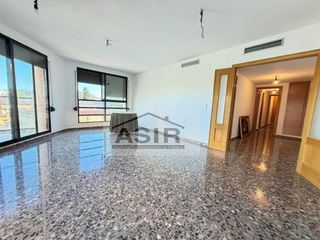 Piso en venta en L'Alquenència en Alzira