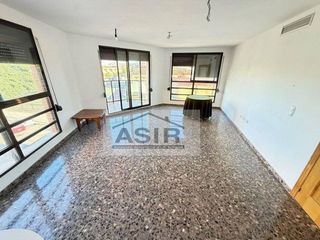 Piso en venta en L'Alquenència en Alzira