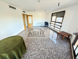 Piso en venta en L'Alquenència en Alzira