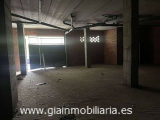 Local comercial en venta en Mos