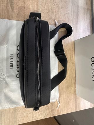Bolso Guess Negro