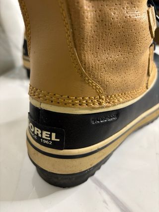 Stivaletti Sorel Beige e Neri