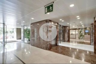 Oficina en alquiler en Sant Just Desvern