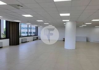 Oficina en alquiler en Sant Just Desvern
