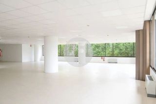 Oficina en alquiler en Sant Just Desvern