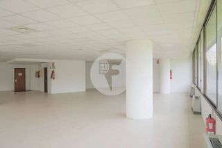 Oficina en alquiler en Sant Just Desvern