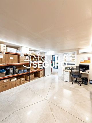 Local comercial en alquiler en La Hoya - Moscatelares en San Sebastián de los Reyes