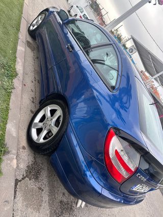 Mercedes-Benz Clase C 2004