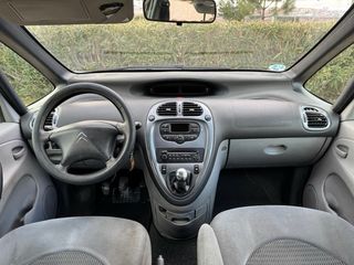 Citroen Xsara Picasso 2006 (Pegatina C)