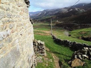 Chalet en venta en Espinosa de los Monteros