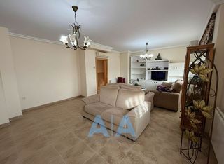 Casa adosada en venta en El Poblado - Abulagar en Puertollano