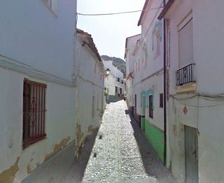 Casa adosada en venta en Ubrique