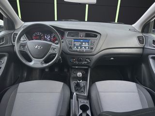 Hyundai i20 1.2 MPI Essence LE 55 kW (75 CV)
