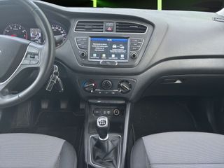 Hyundai i20 1.2 MPI Essence LE 55 kW (75 CV)