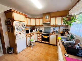 Chalet en venta en Utebo