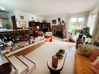 Chalet en venta en Utebo