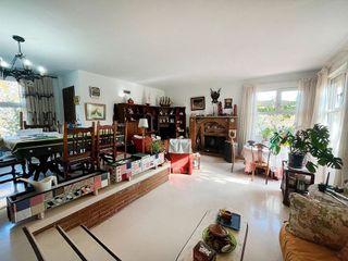 Chalet en venta en Utebo