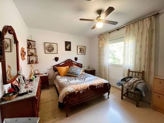 Chalet en venta en Utebo