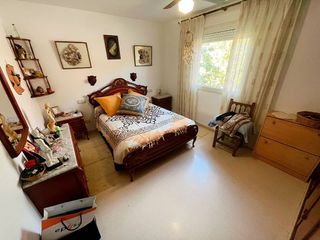 Chalet en venta en Utebo