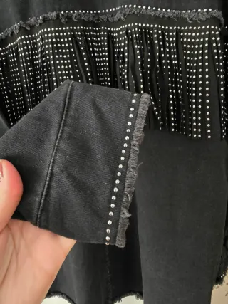 Sobrecamisa Zara flecos tachuelas