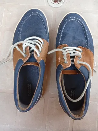 Náuticos Pull&Bear azul y marrón