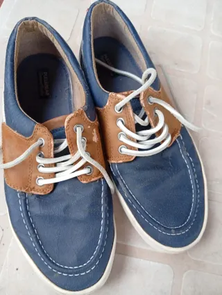 Náuticos Pull&Bear azul y marrón