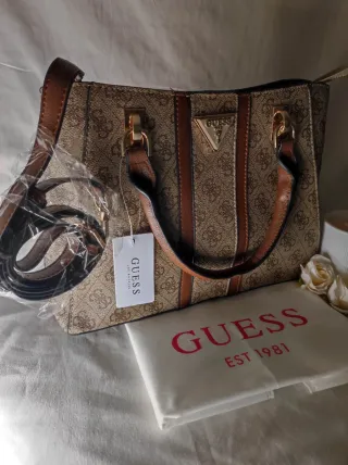 Bolso Guess Marrón