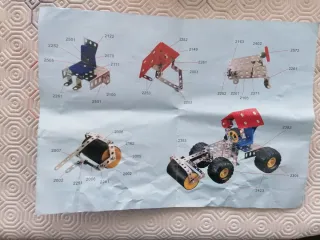 Kit Costruzione Modellini Meccanik 12 Assortiti