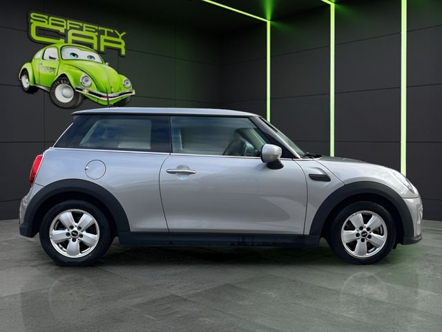MINI MINI Cooper 100 kW (136 CV)