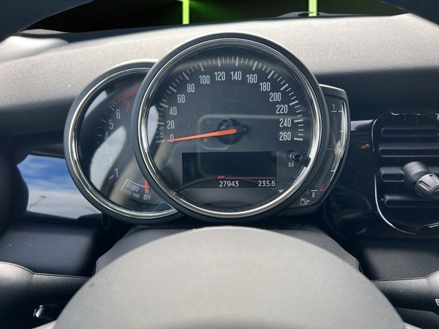 MINI MINI Cooper 100 kW (136 CV)