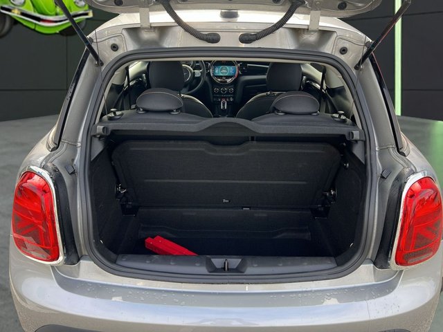 MINI MINI Cooper 100 kW (136 CV)