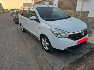 Dacia Lodgy 2015
